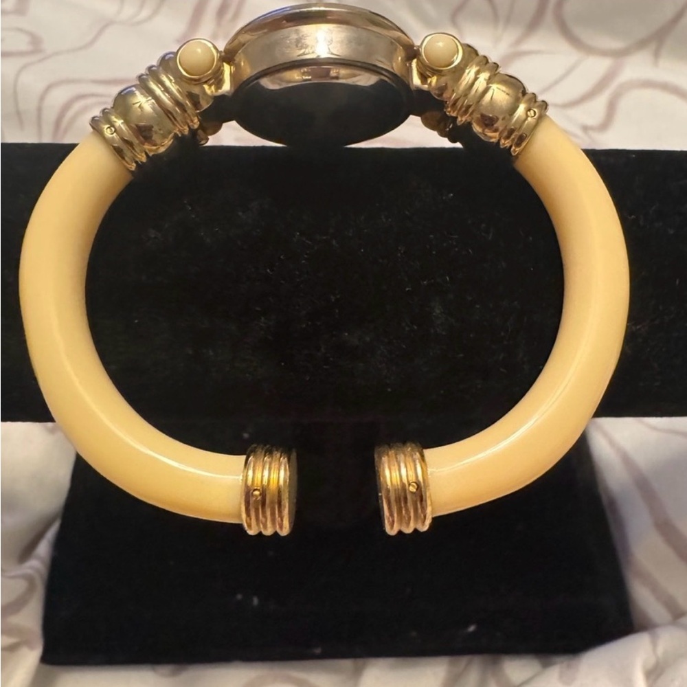 Venetiae Quartz Watch Multicolor Bezel, Bangle Band,Gold Dial. Vintage Style - Picture 2 of 4